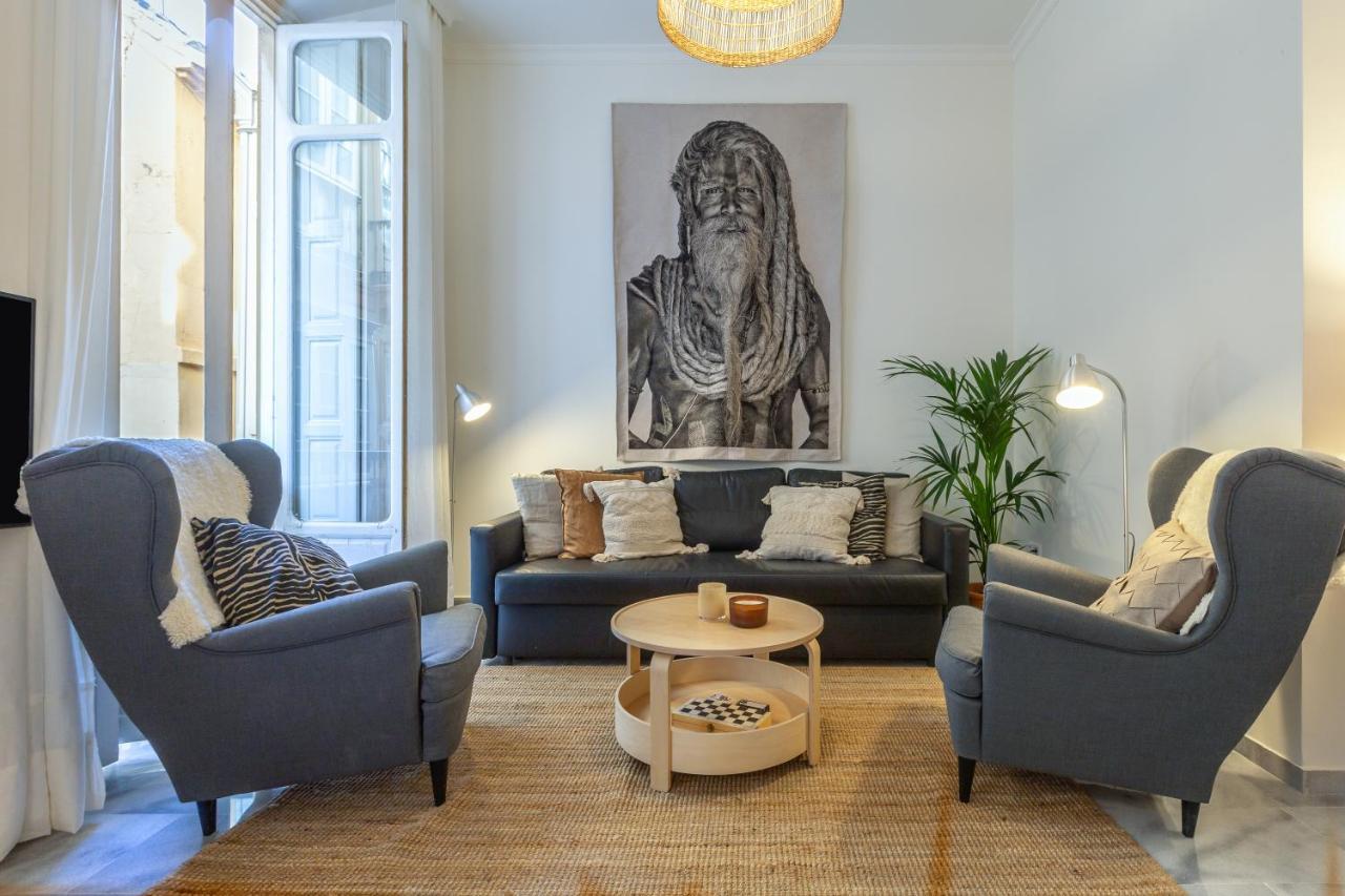 Puerta De Larios: Central Three-Bedroom Apartment With Balconies And Patio Малага Екстериор снимка