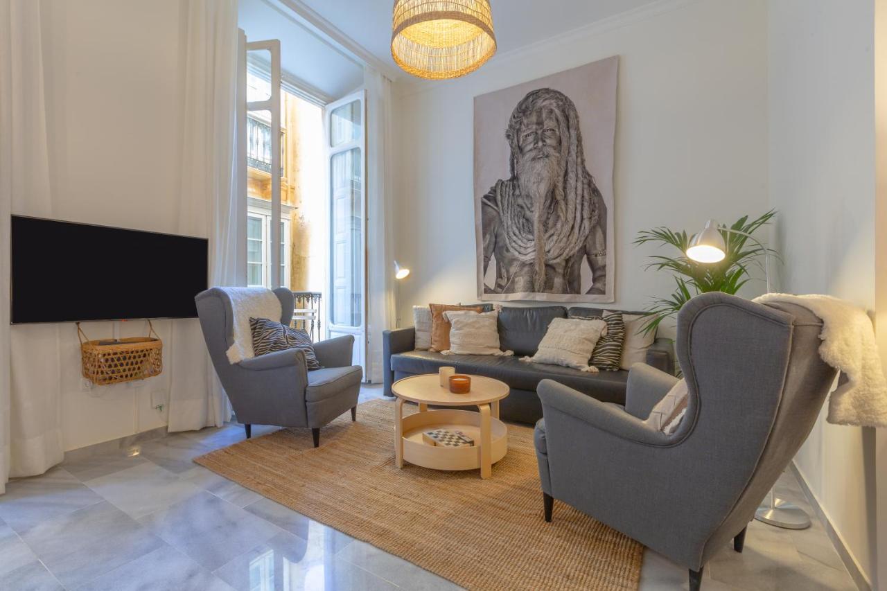 Puerta De Larios: Central Three-Bedroom Apartment With Balconies And Patio Малага Екстериор снимка